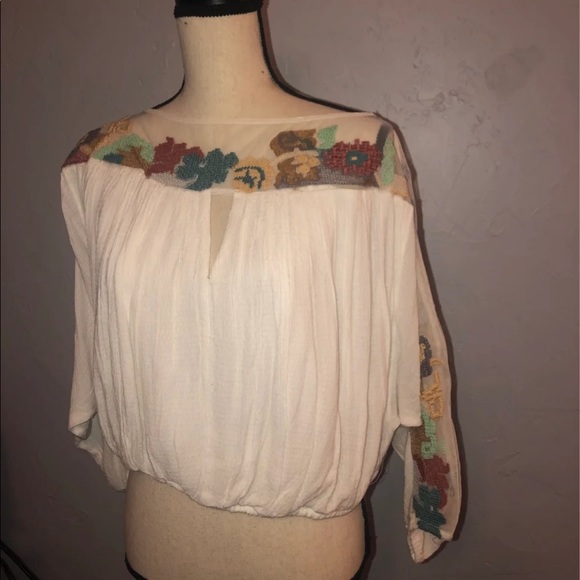 NWT- Free People/ Anthropologie embroidered top S - Picture 5 of 8